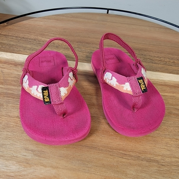 Teva Mush II Elephants Vivacious Pink Flip Flop Sandals with Ankle Strap Size 6 - Picture 6 of 12